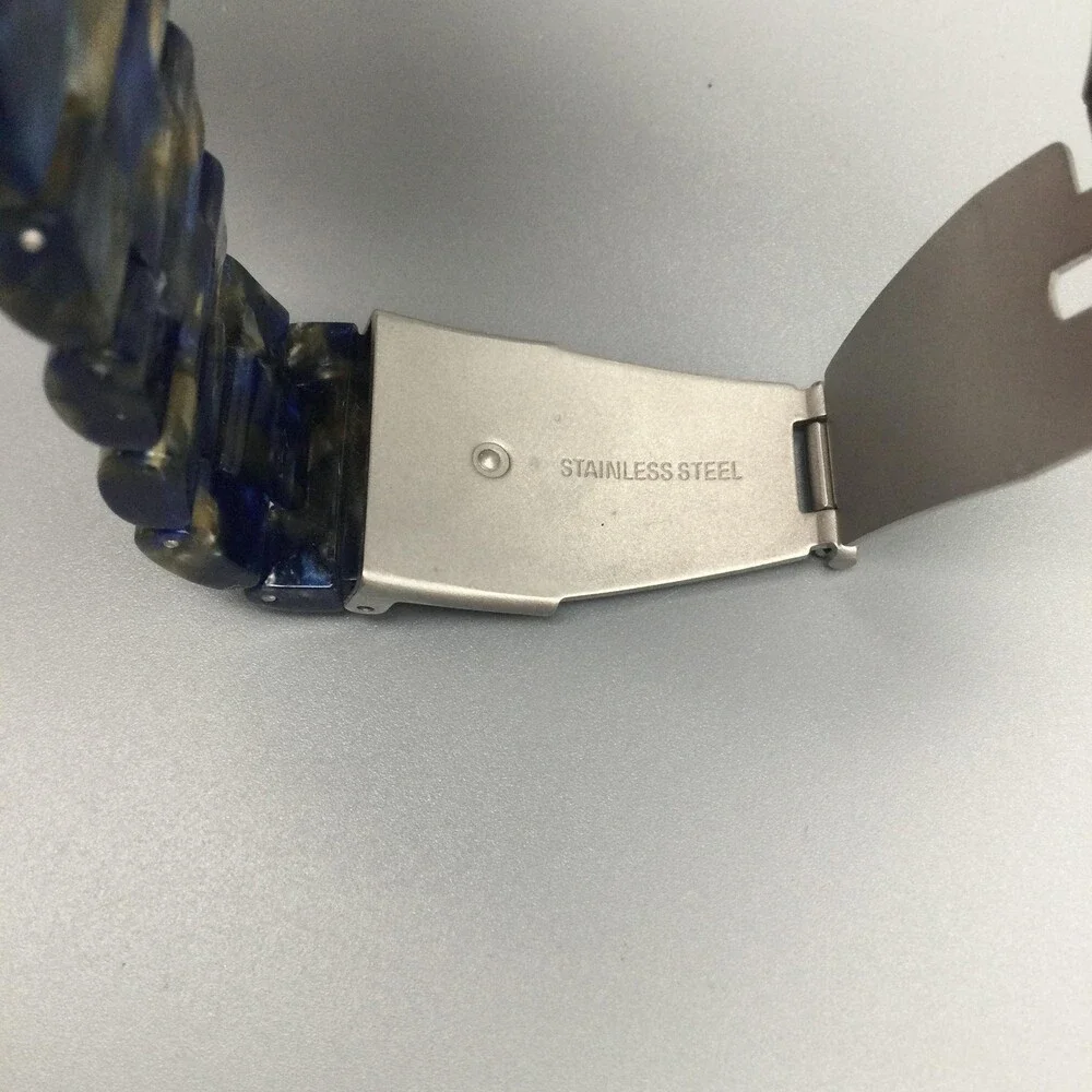 Revolt Womens Watch 39mm Blue Pearlized Silver Dial RT40069-L New Battery 6.75
